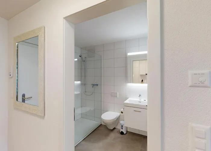 Sunny In The Center - Sun 2 Zúrich